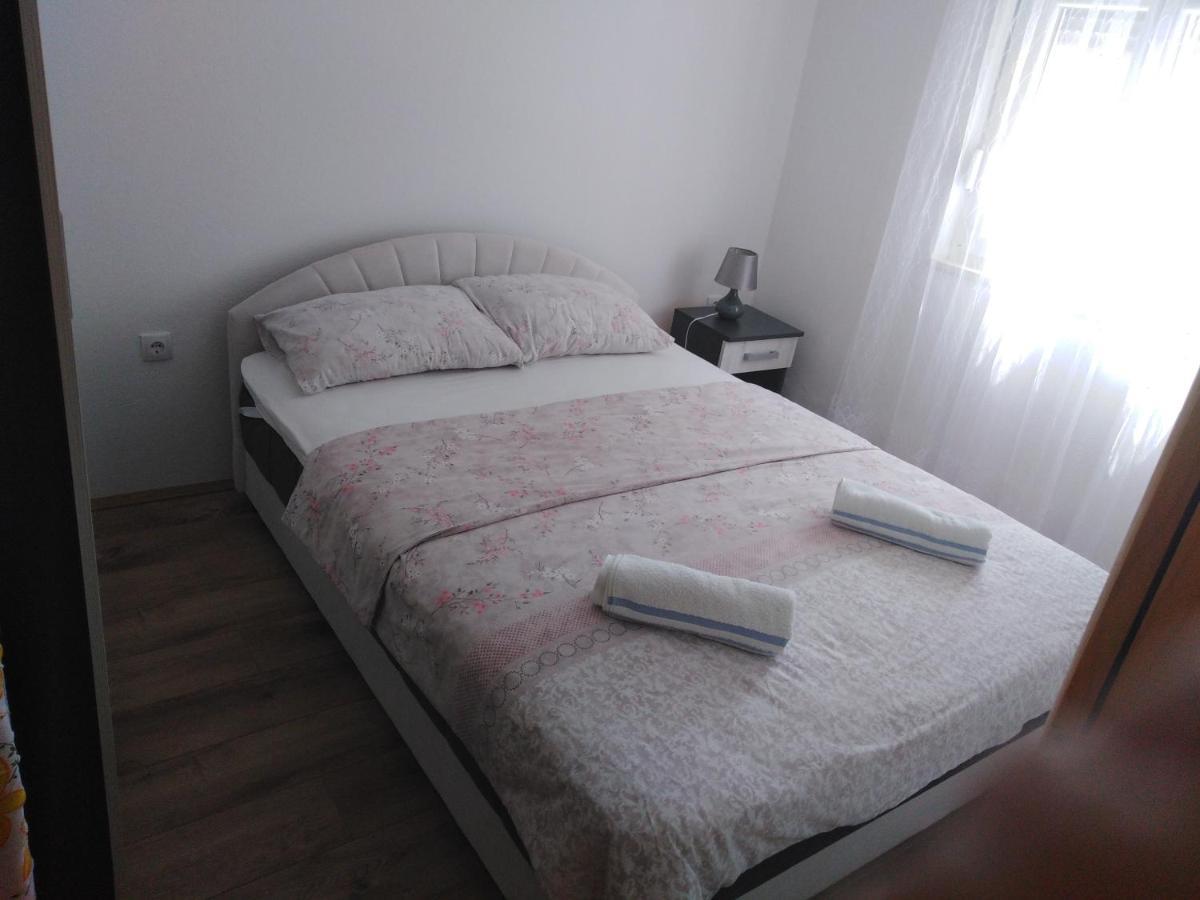 טרביניה Apartman Milos מראה חיצוני תמונה
