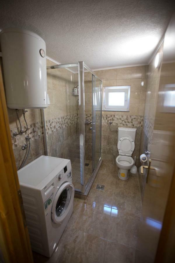 טרביניה Apartman Milos מראה חיצוני תמונה